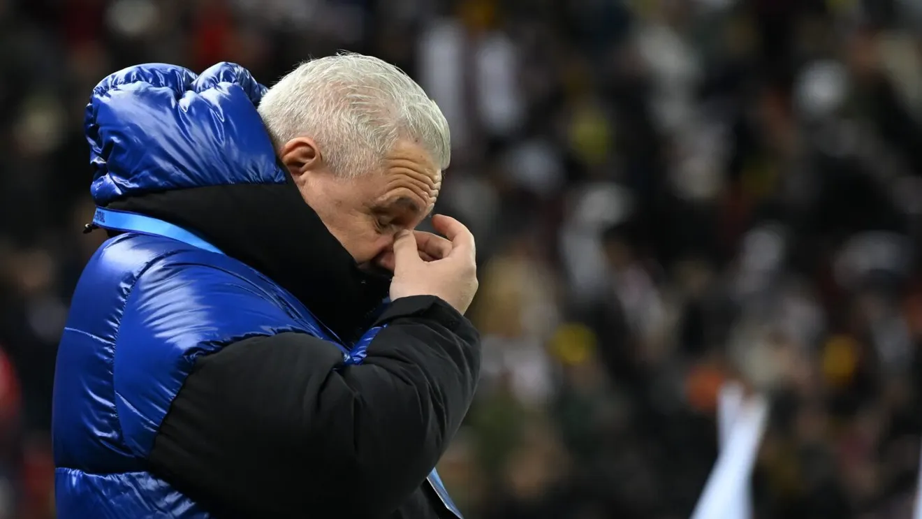 Marius Șumudică, copleșit de emoții după ce a fost la spitalul unde Mircea Lucescu e internat în stare gravă: „Mi-a fost ca un tată toată viaţa”