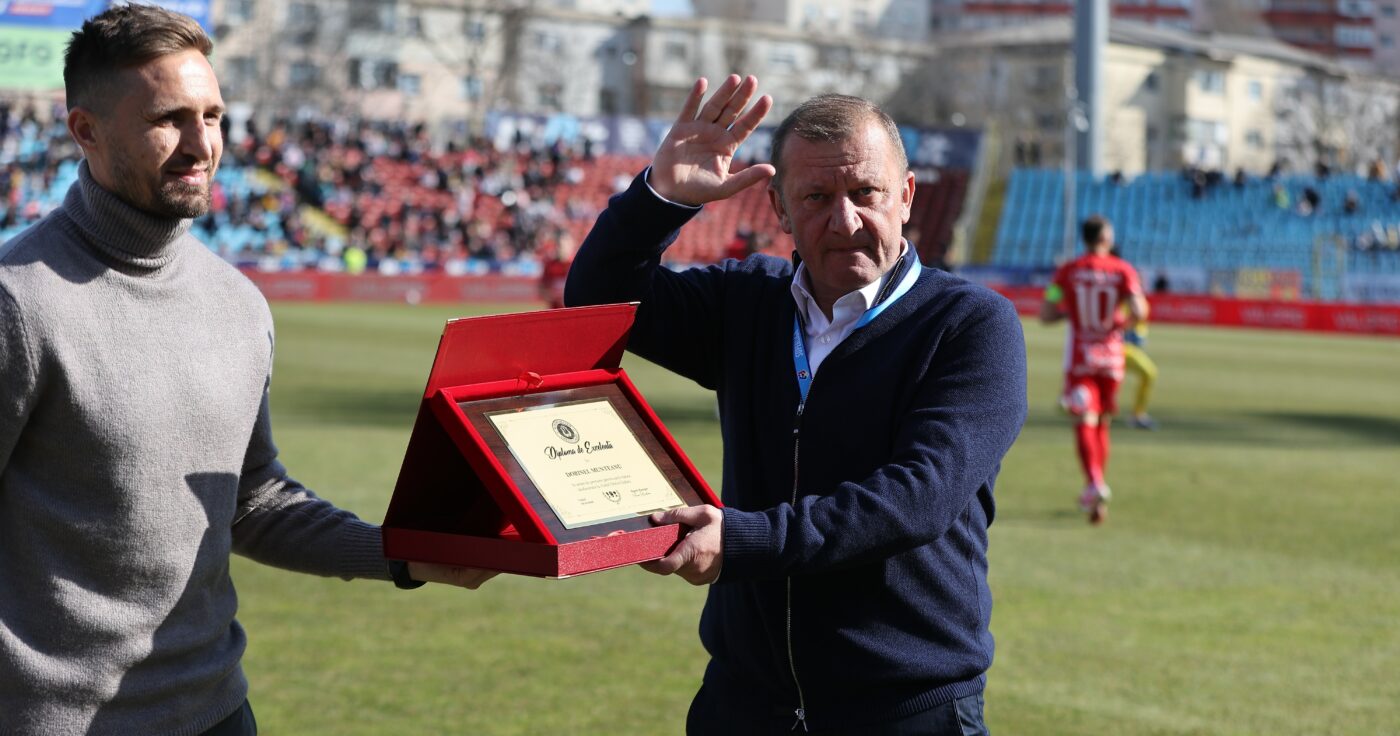 Oțelul – Hermannstadt Live Text Online, de la ora 15.00, în etapa 3 din play-out-ul Superligii. Dorinel Munteanu vrea să dea lovitura pe terenul fostei sale echipe și să îi scoată pe sibieni din zona retrogradării. Echipe de start