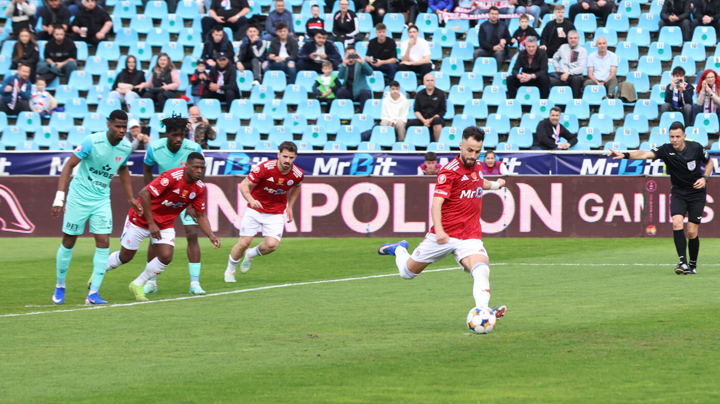Oțelul – UTA Arad 1-0, în etapa 5 a play-out-ului Superligii. Oaspeții au terminat meciul cu doi oameni mai puțin
