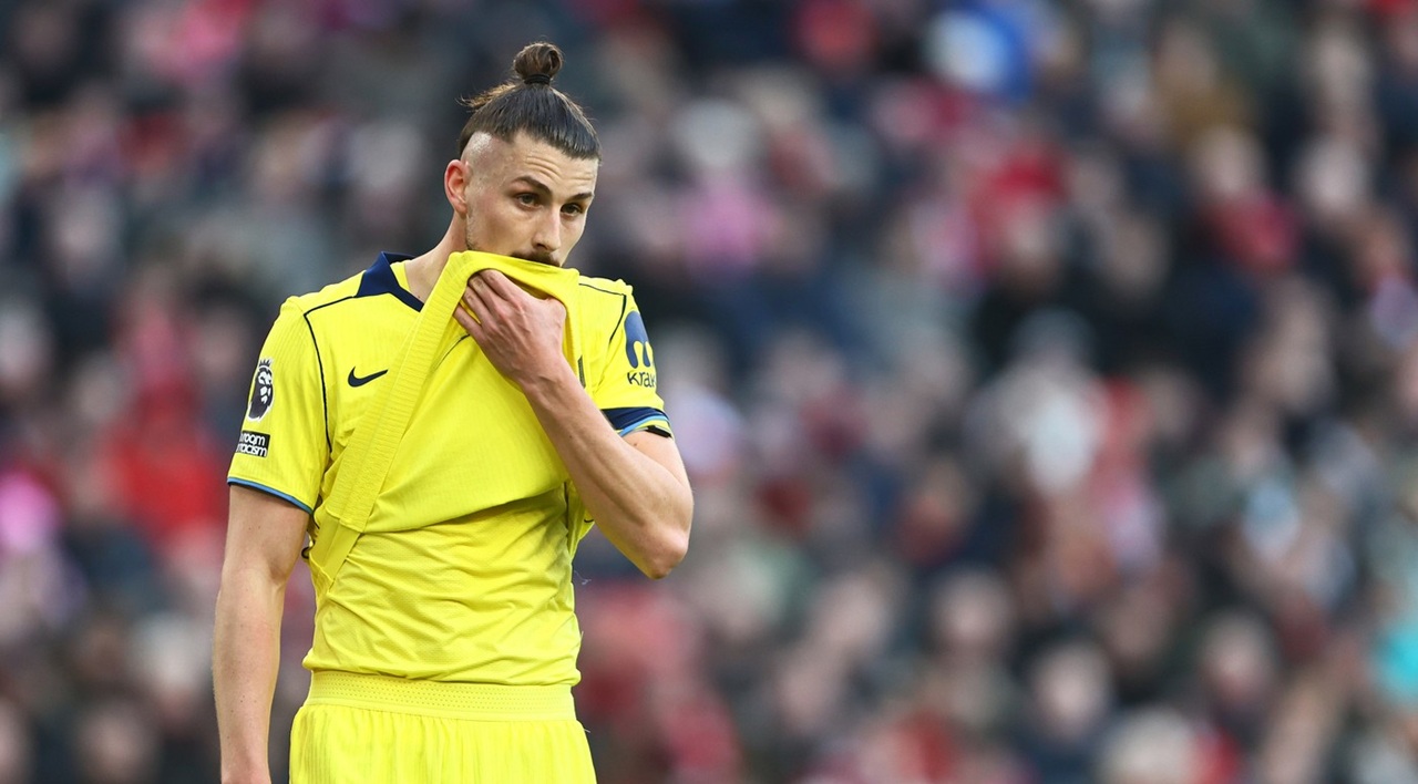 Radu Drăgușin a spus „Da” pentru transferul verii! Britanicii au reacționat
