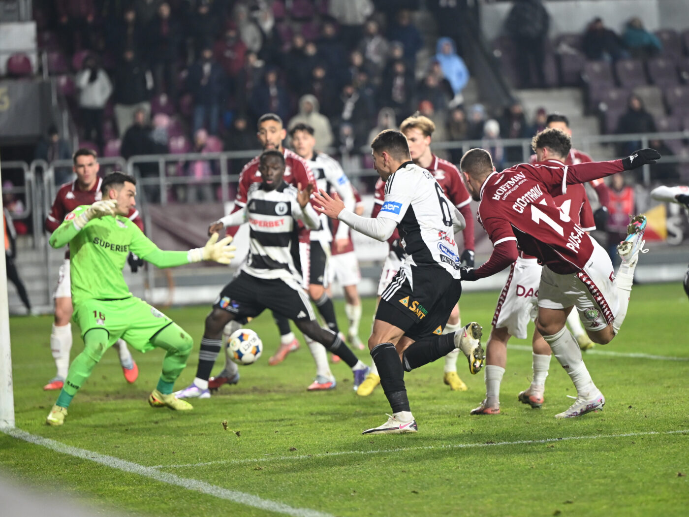 LIVE Rapid – U Cluj 1-0, Live Text Online în etapa 3 a play-off-ului din Superliga. Pauză în Giulești