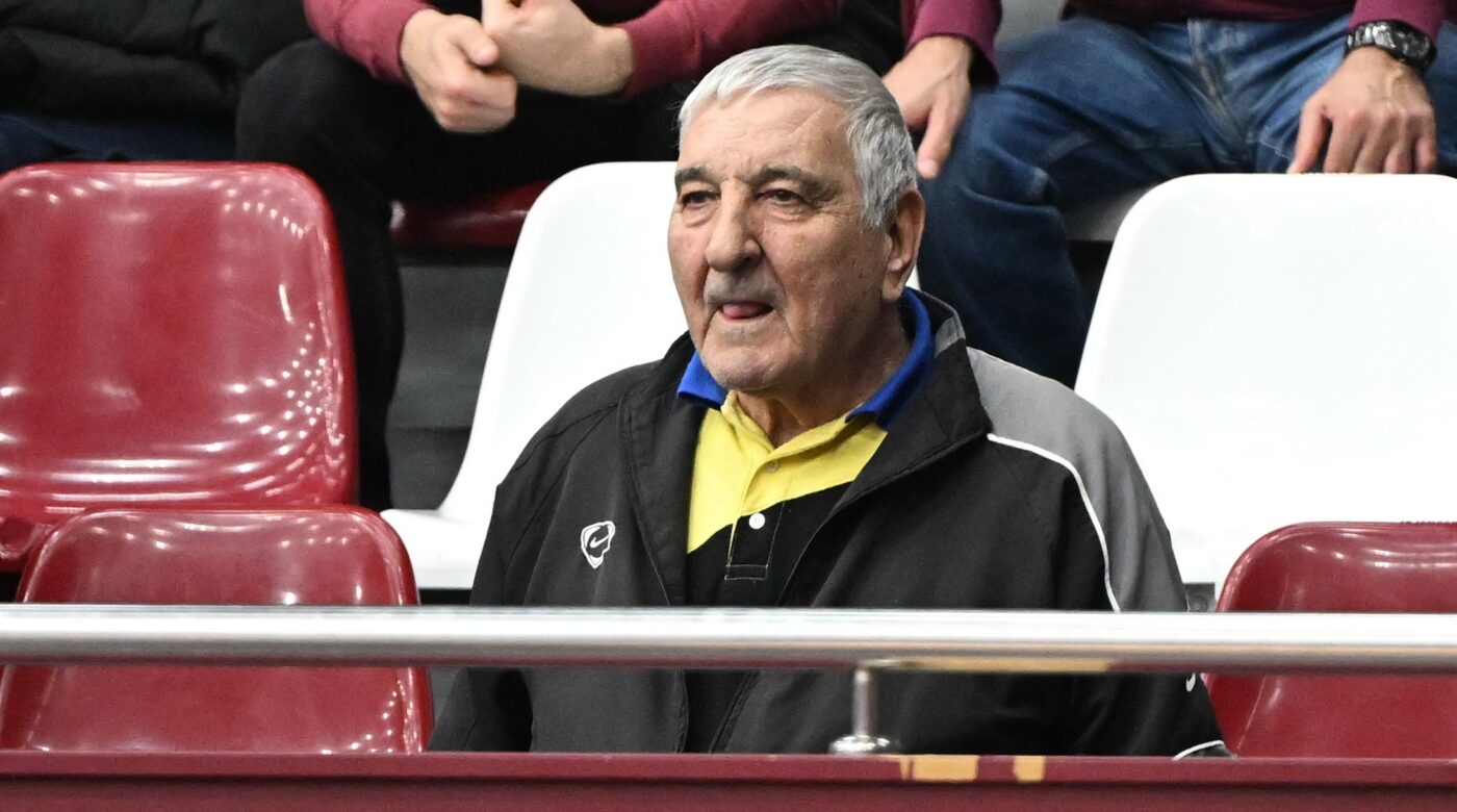 S-A STINS IL LUCE Rică Răducanu, devastat de moartea lui Lucescu: „S-a dus Mircică al meu. Nu mai am aer!”