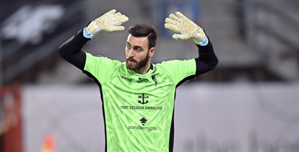 De nerecunoscut. Cum arată fostul fotbalist de la FCSB după ce şi-a făcut implant de păr