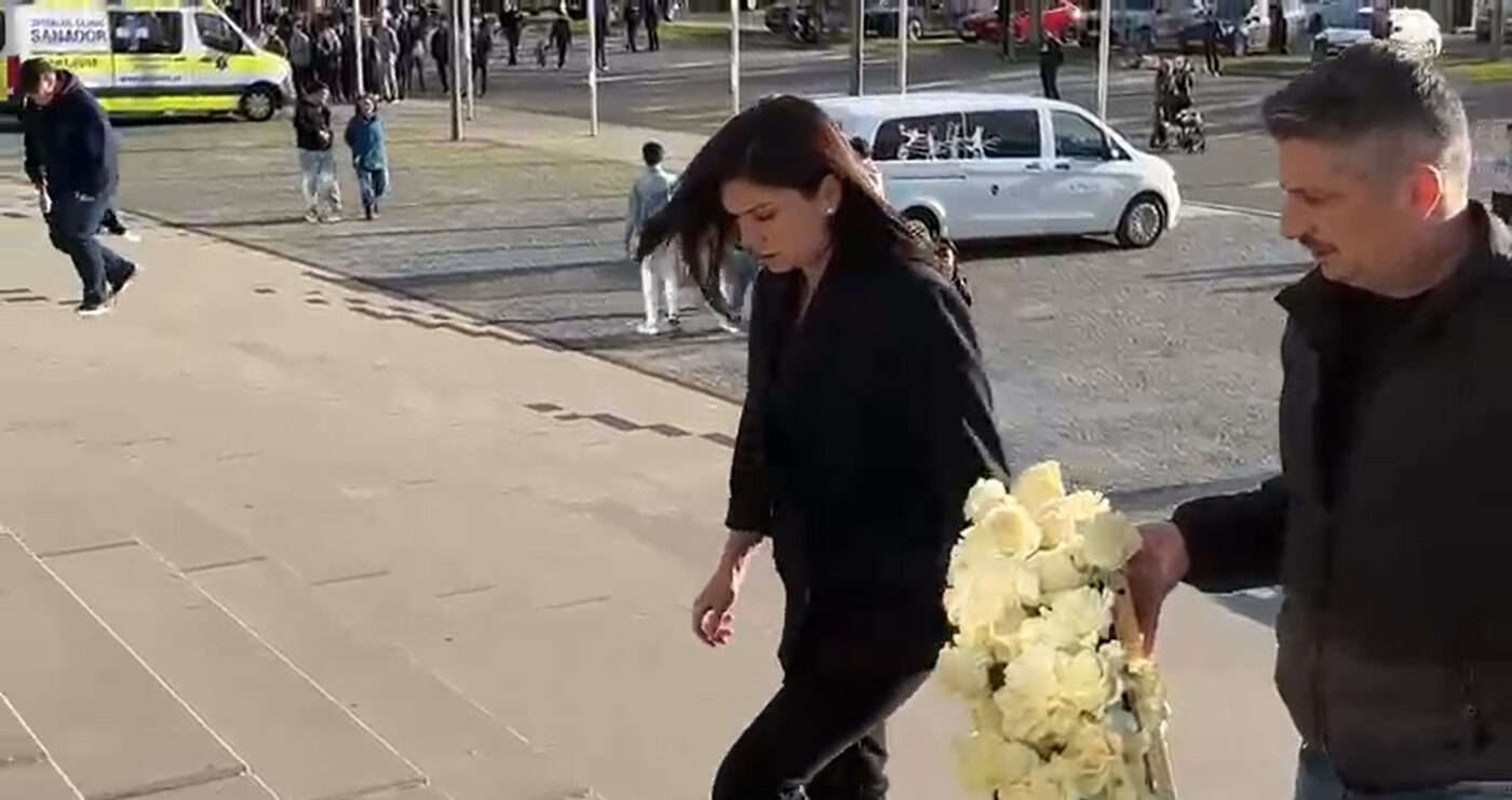 S-A STINS IL LUCE Stană de piatră! Cum și-a făcut apariția Simona Halep la priveghiul lui Mircea Lucescu