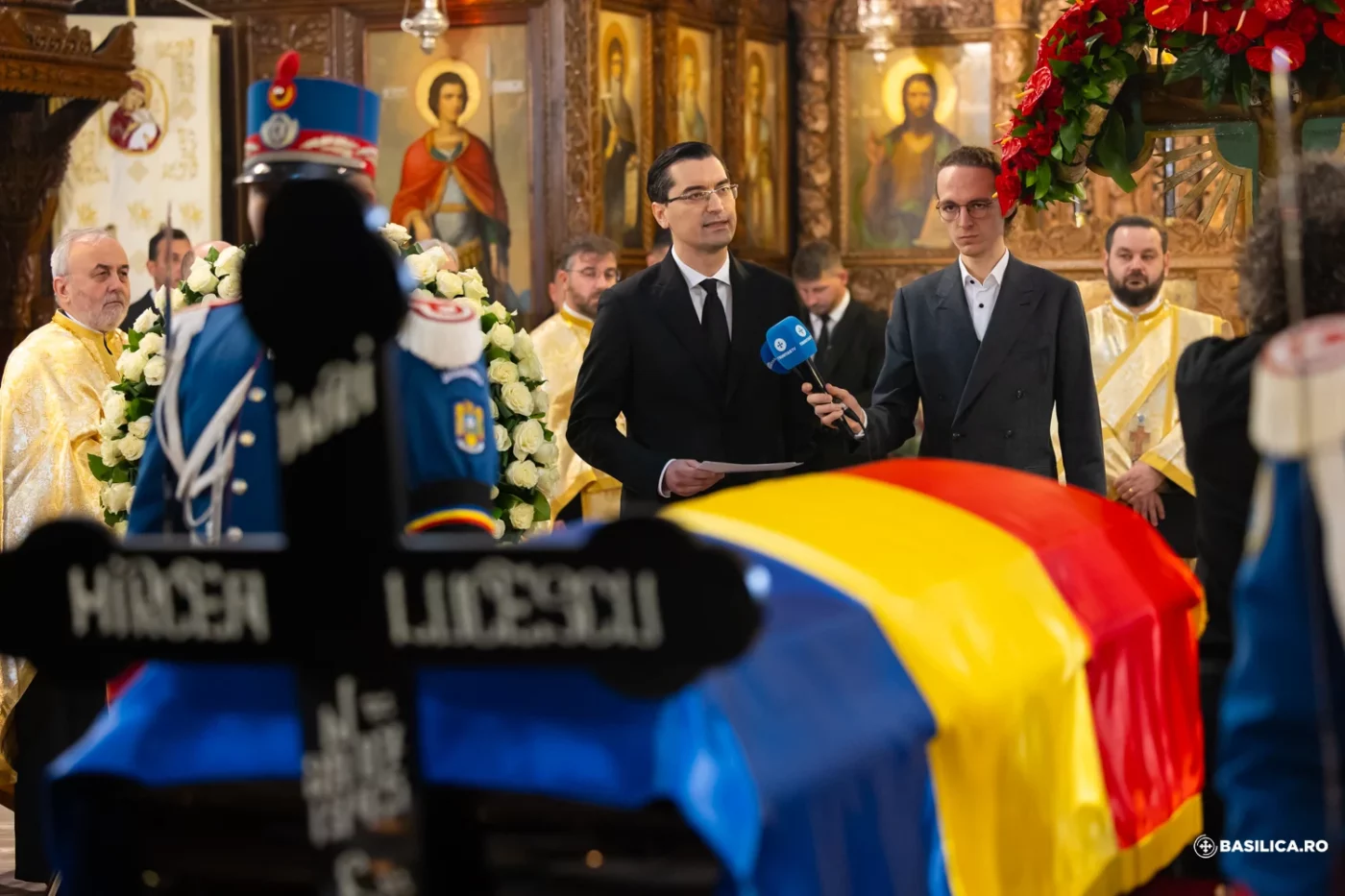 Discursul lui Răzvan Burleanu despre Mircea Lucescu, în biserica Elefterie. A vorbit despre Răzvan și Neli: „Cea mai frumoasă lecție”