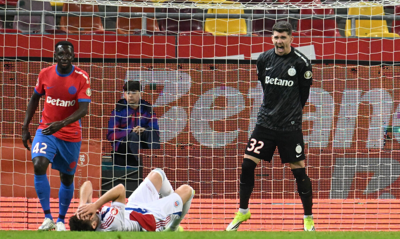 Ștefan Târnovanu a rupt tăcerea despre decizia lui Becali de a-l ține rezervă și despre faptul că Mircea Lucescu nu l-a convocat cu Turcia!