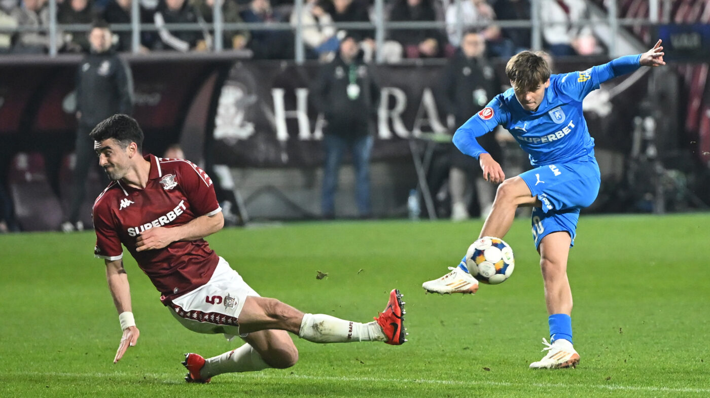 Universitatea Craiova – Rapid București Live Text Online, de la 21:00, în etapa 5 din play-off-ul Superligii. Oltenii pot egala liderul U Cluj. Echipele probabile