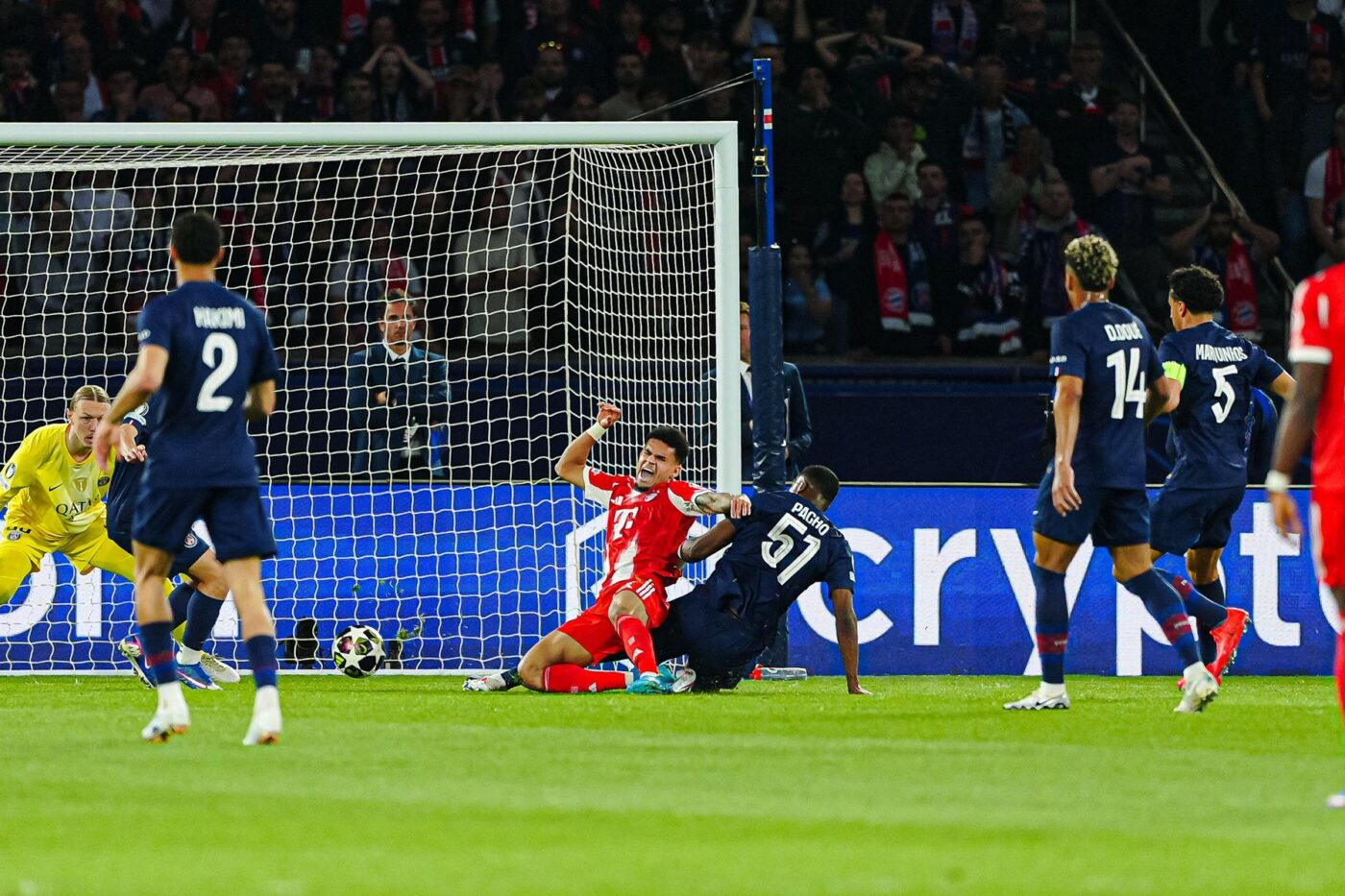 Francezii de la L’Equipe au dat pe loc verdictul despre penalty-ul din PSG – Bayern Munchen