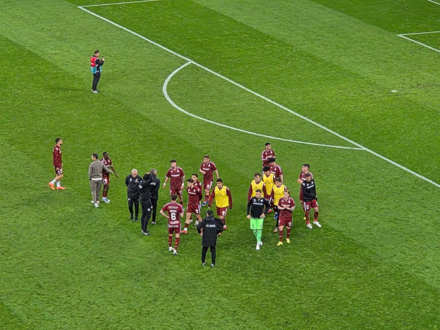 S-a rupt vestiarul giuleștenilor după Dinamo – Rapid 3-1. S-au atacat între ei: „Să ne trezim! Suntem pe marginea prăpastiei”
