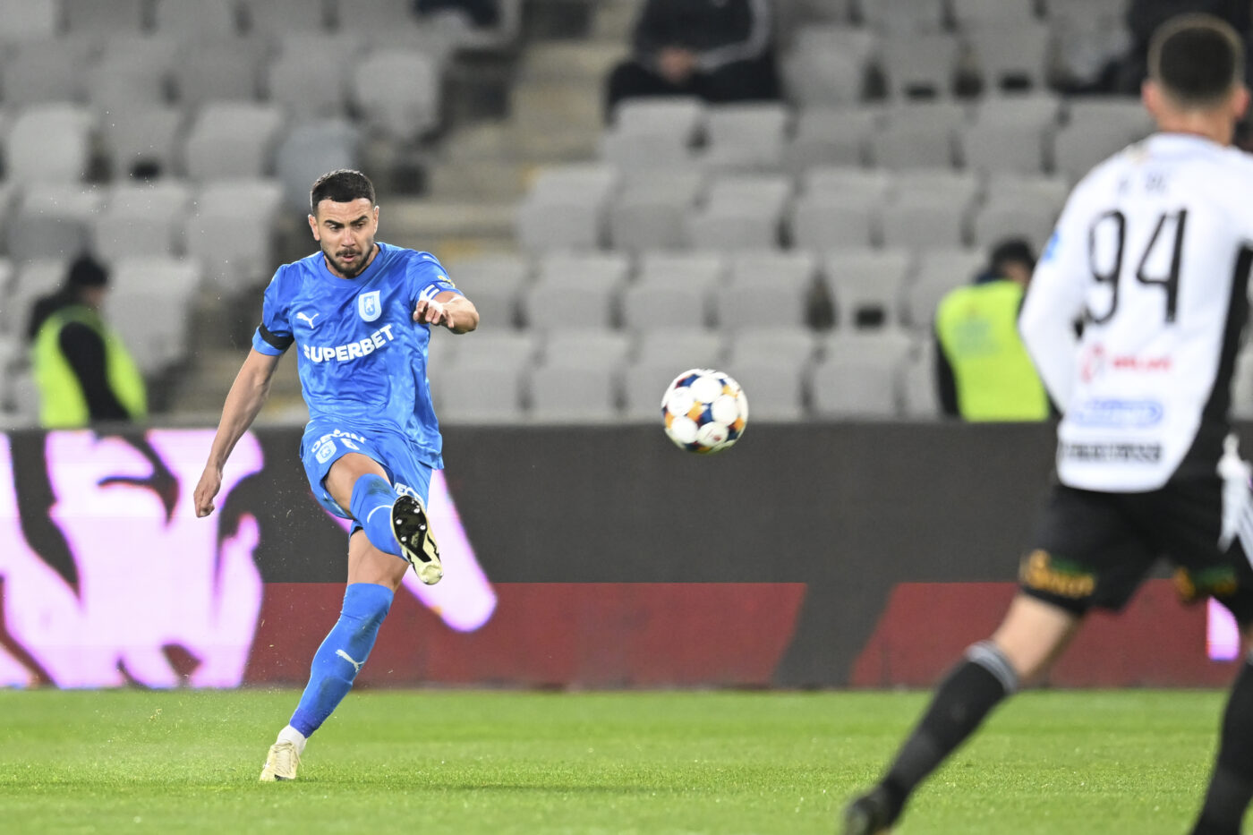 Screciu a spus-o clar, în direct, la TV după U Cluj – Craiova 4-0: „Aștept să merg în vestiar, să vorbesc cu băieții și să ne privim în ochi!”
