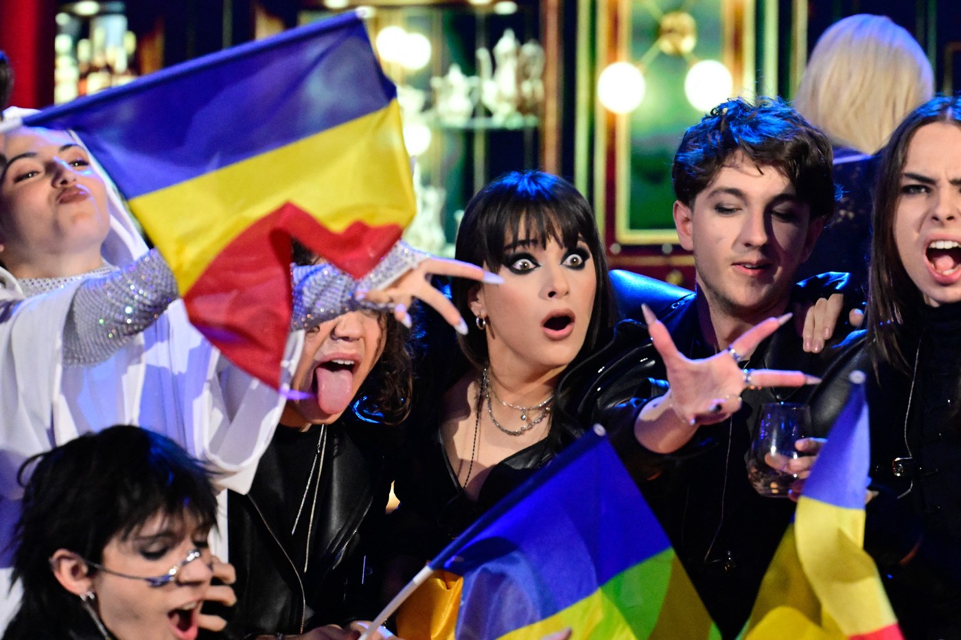 EVENIMENT Alexandra Căpitănescu a intrat direct în ISTORIE la Eurovision 2026! Răsturnare uluitoare de scor: România, locul 3 în finala de la Viena! Bulgaria, surpriza secolului!