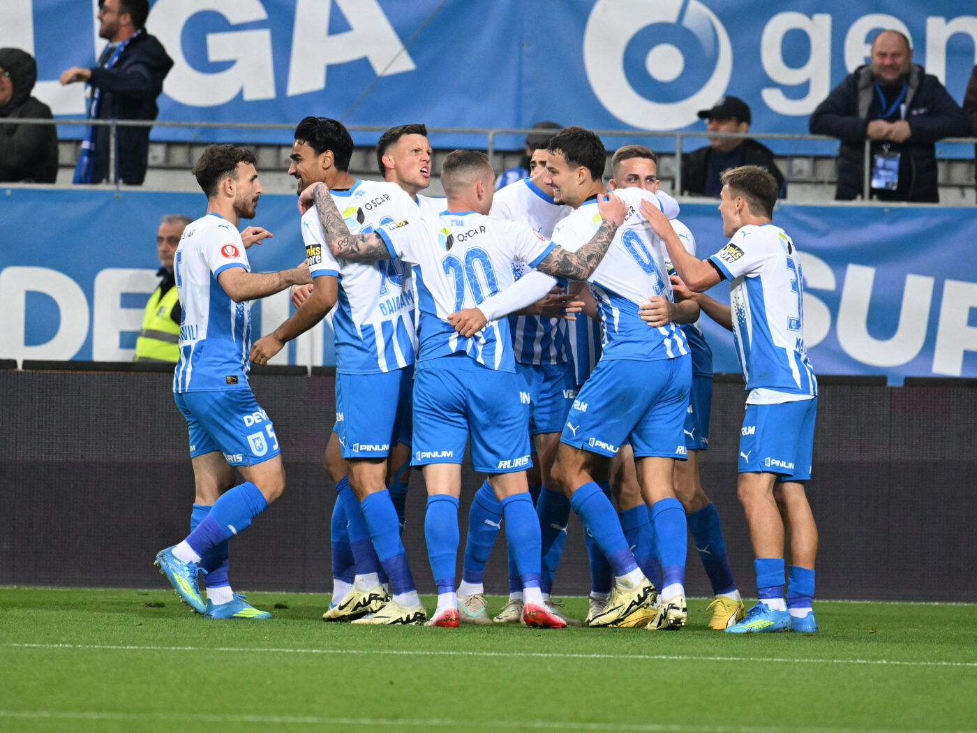 Anunțul fotbalistului care are pe masă contractul de 1,3 milioane de euro de la Mihai Rotaru după ce Craiova a luat titlul în Superliga: „Nu e gata!”