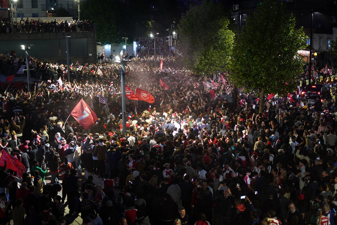 Arsenal Londra a postat doar 6 cuvinte după ce a devenit campioana Angliei. Ce au scris „tunarii”