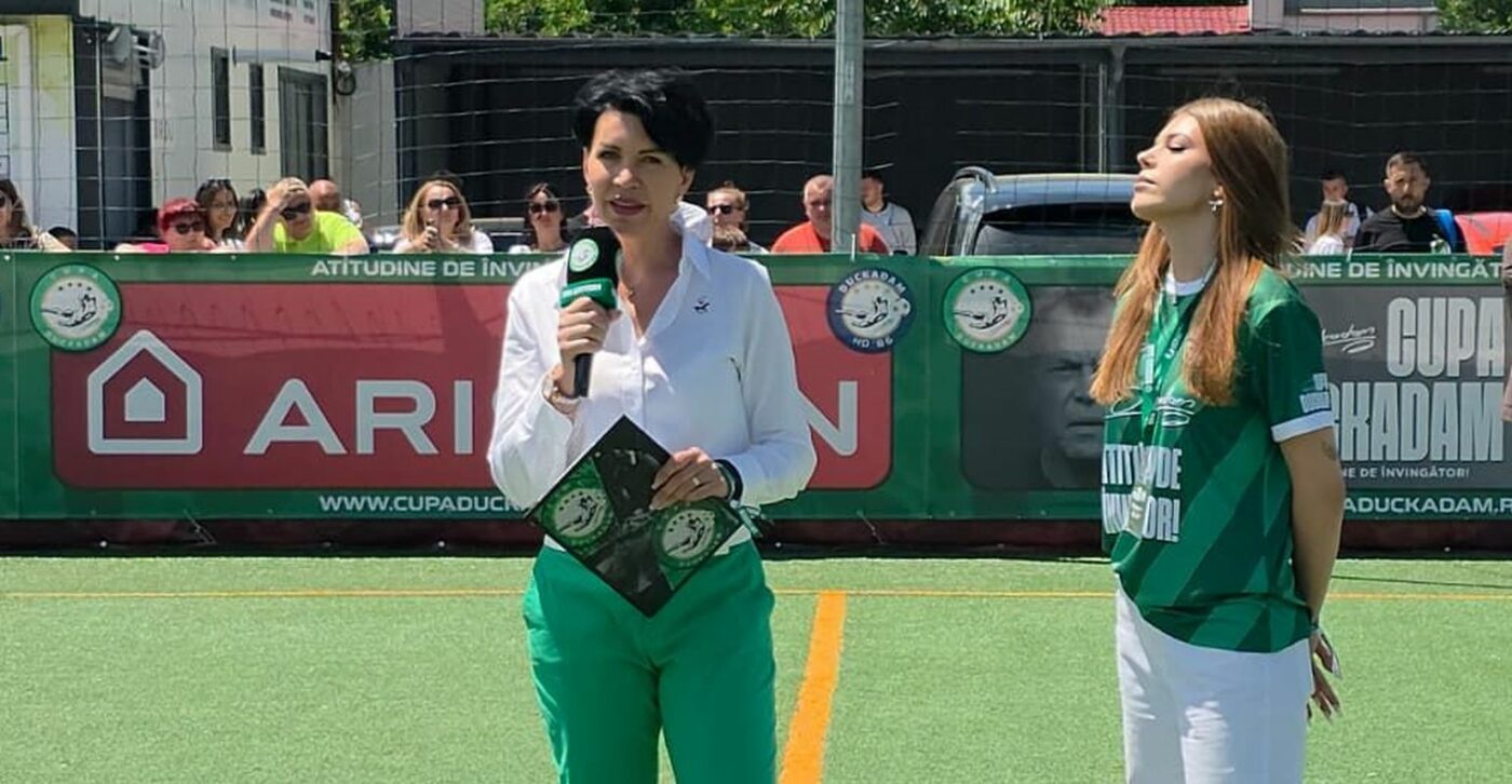 Cum şi-a făcut apariția Alexandra Duckadam la Cupa Helmut Duckadam. Văduva marelui portar, emoționată până la lacrimi!