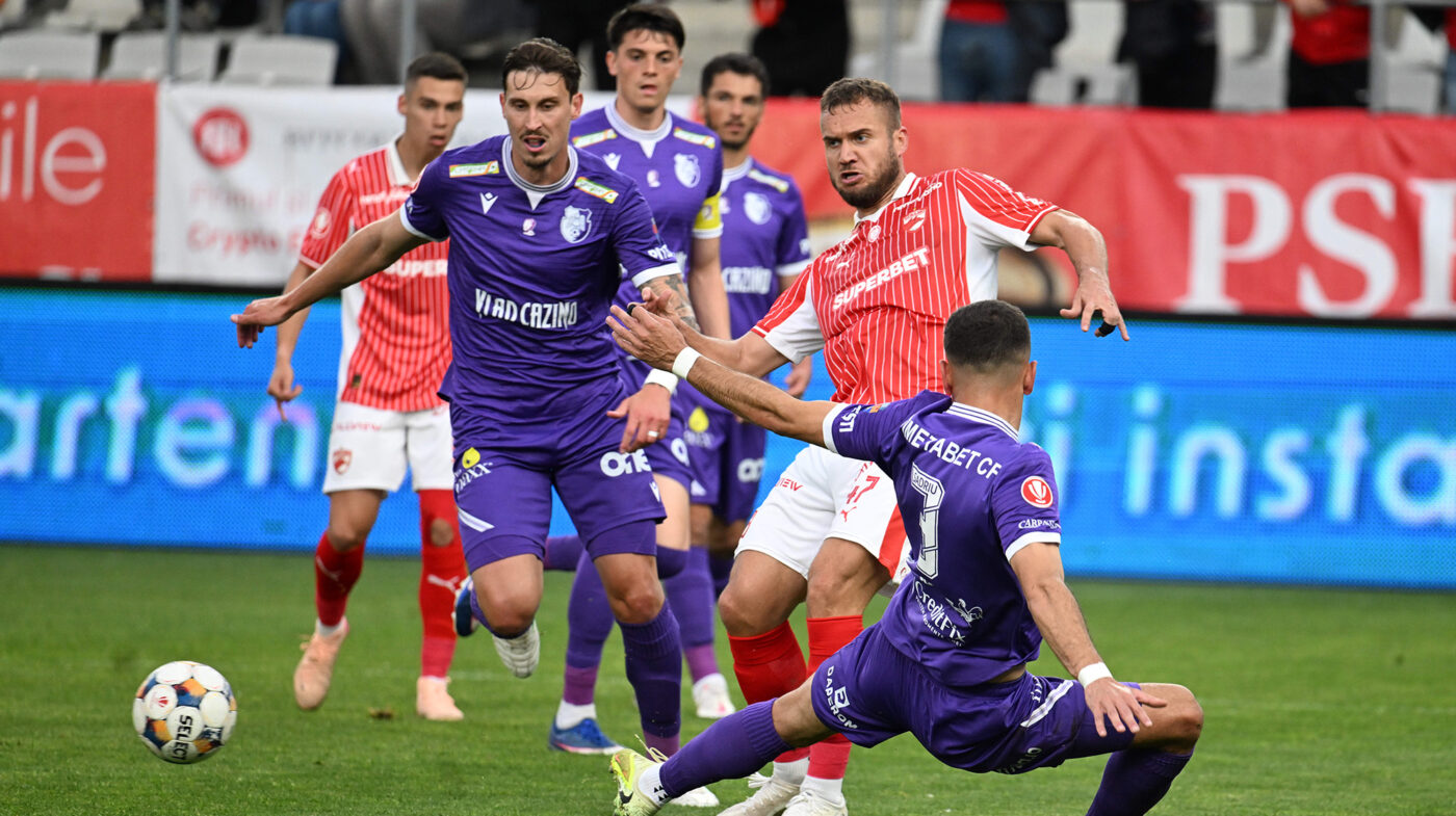 LIVE Dinamo – FC Argeș 2-1, în etapa 8 din play-off-ul Superligii. Echipa lui Kopic se apropie la 4 puncte de CFR Cluj, aflată pe podium