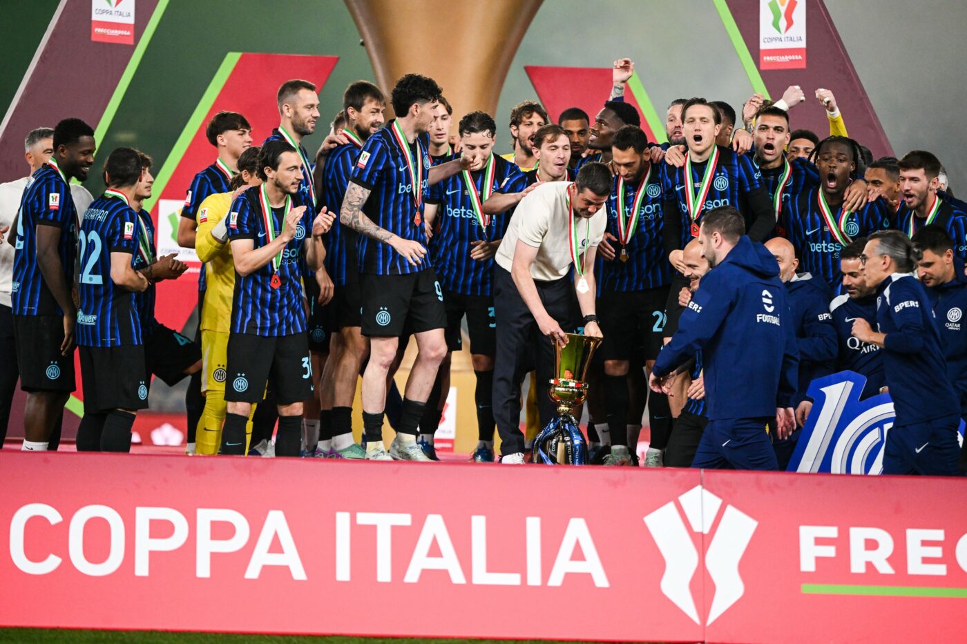 S-a aflat ce au pățit fiicele lui Cristi Chivu după finala Cupei Italiei: „M-a durut! Le-am prezentat scuze”