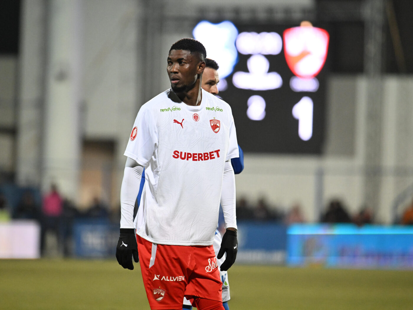 Kennedy Boateng pleacă de la Dinamo. Anunțul africanilor: „S-a pus capăt colaborării”