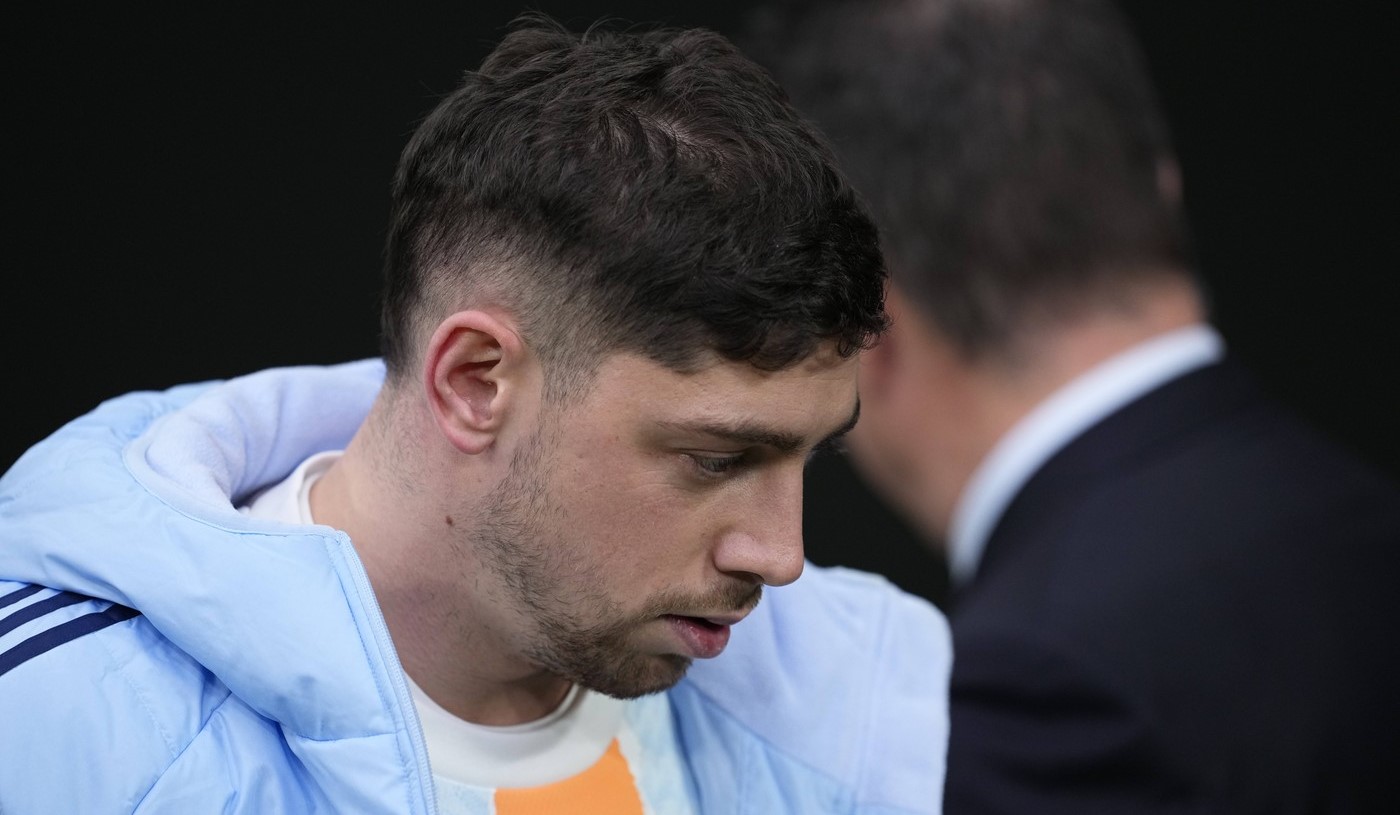 Medicii, diagnostic dur pentru Valverde! Nu va juca în Barcelona – Real Madrid după ce s-a lovit la cap în bătaia cu Tchouameni
