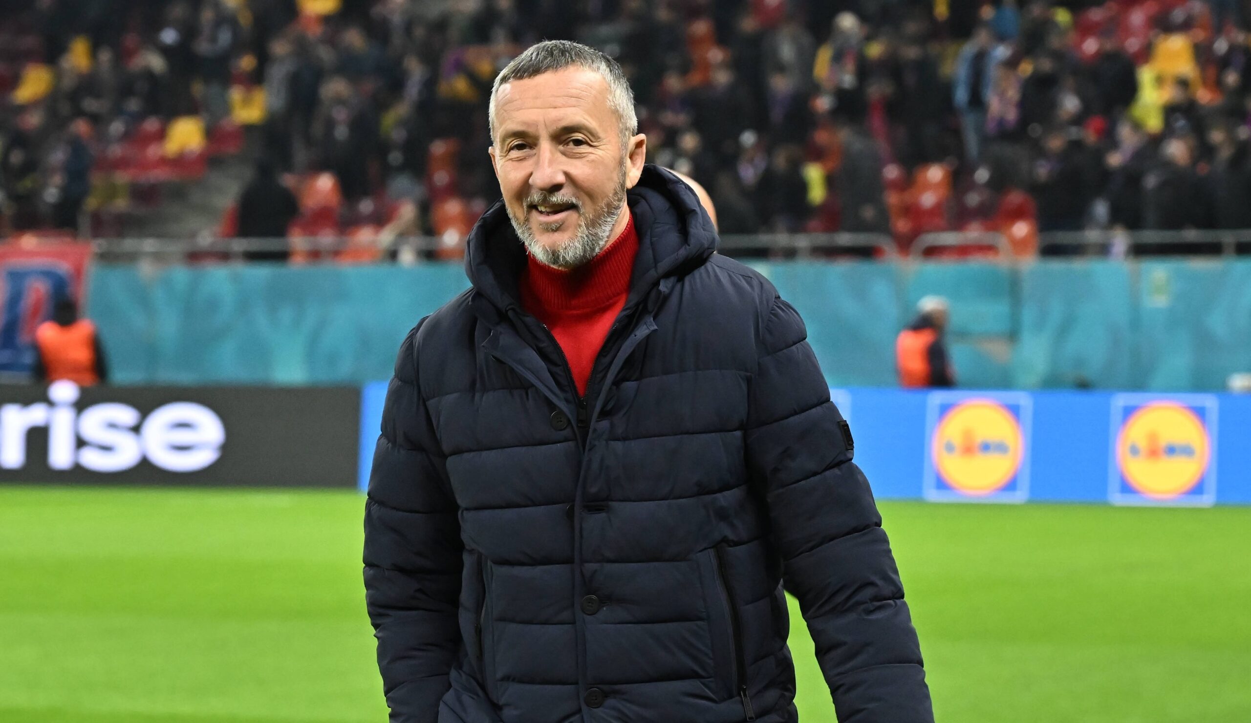 FCSB face primele transferuri din Serbia