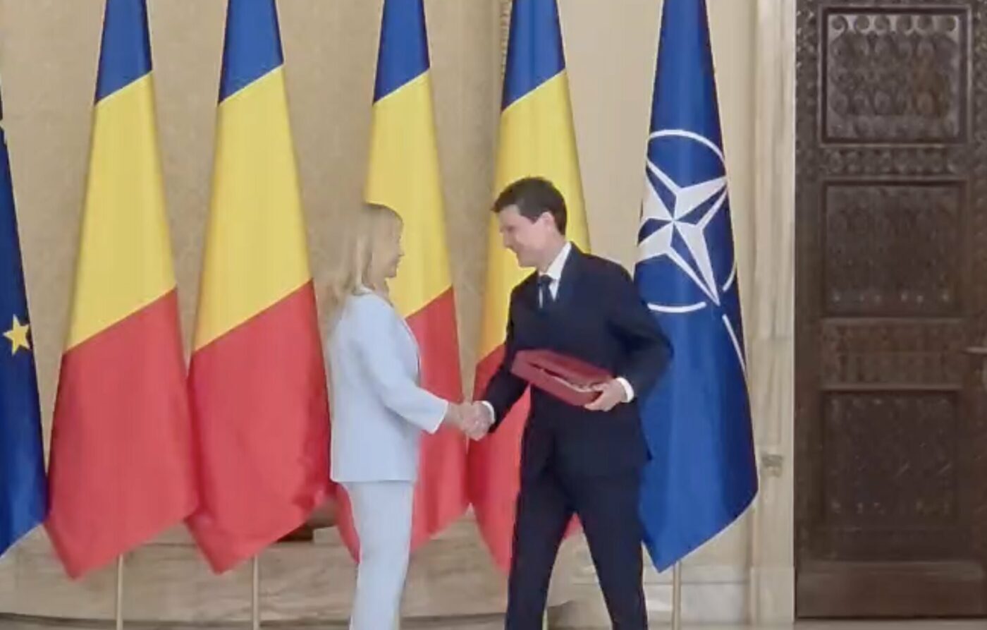 VIDEO Nadia Comăneci, decorată de Nicușor Dan! „Zeița de la Montreal” a primit la Cotroceni Ordinul Naţional „Steaua României” în grad de Mare Cruce
