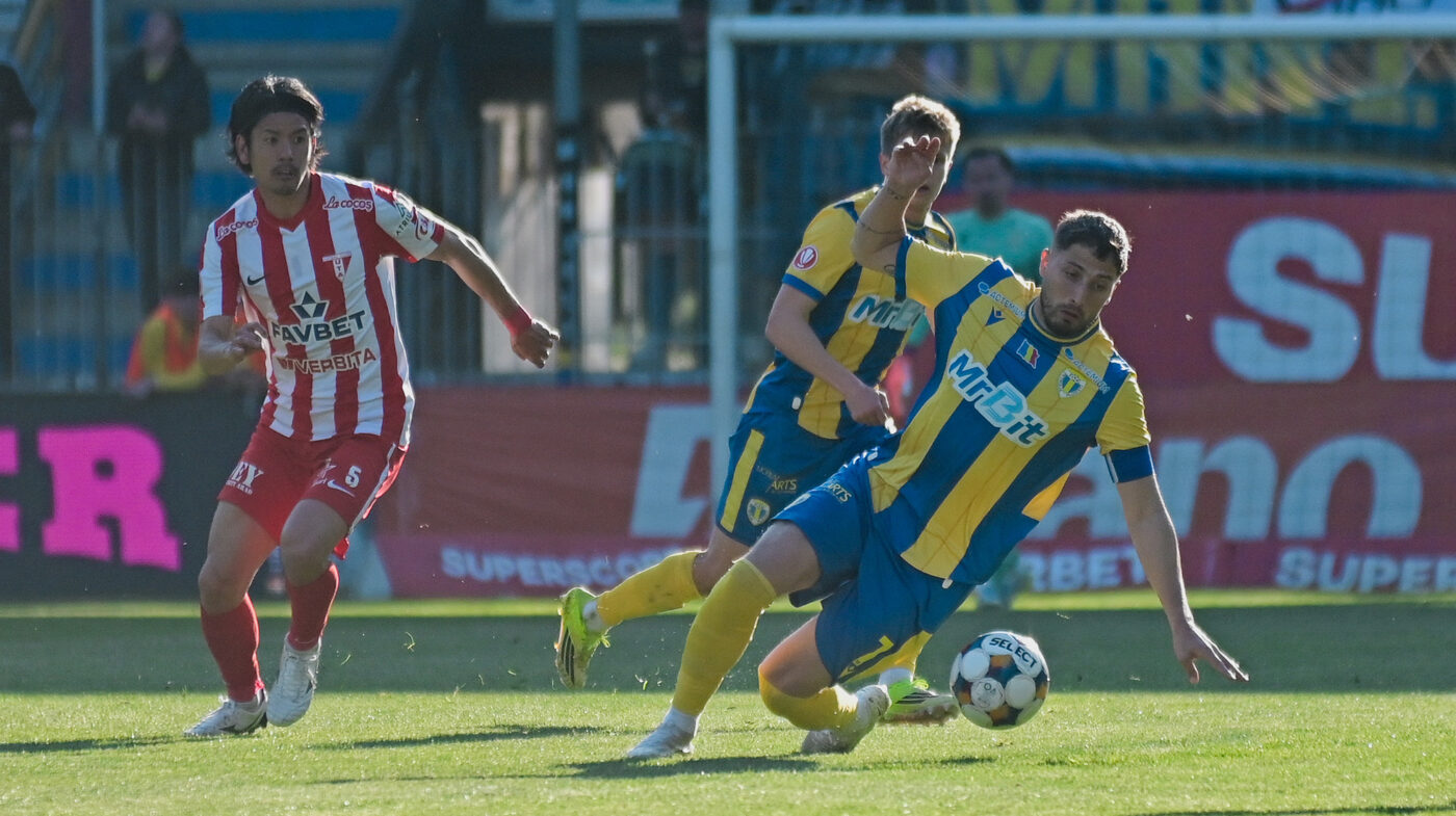 Petrolul – UTA 1-1, în etapa 7 din play-out-ul Superligii. Echipa din Ploiești rămâne pe loc de baraj, dar are un avans de 4 puncte față de următoarele clasate