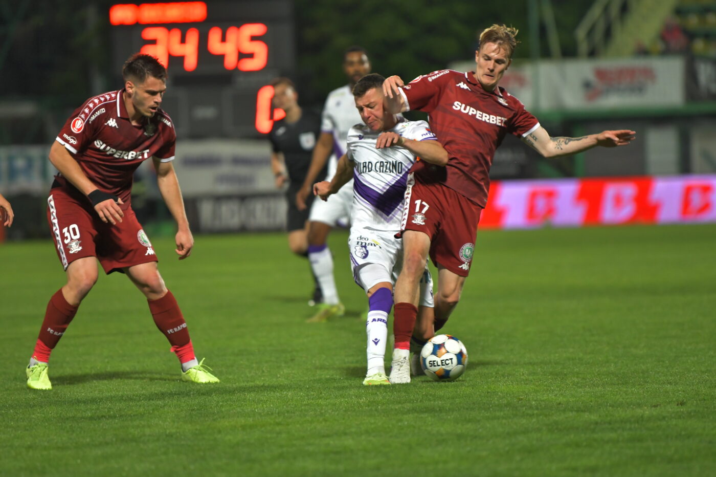 CRONICĂ Rapid, sinucidere asistată la Mioveni. Giuleștenii au avut 2-0, Argeșul a egalat, iar echipa lui Șucu rămâne în afara Europei