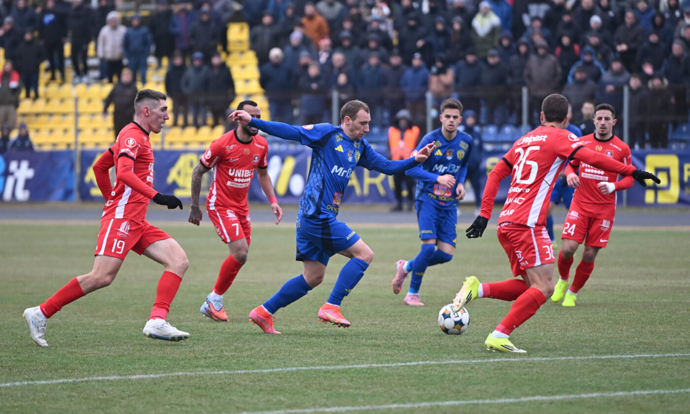 Unirea Slobozia – FC Hermannstadt 1-0, în etapa 7 din play-out-ul Superligii. David Lazar apără penalty-ul executat de Said!!