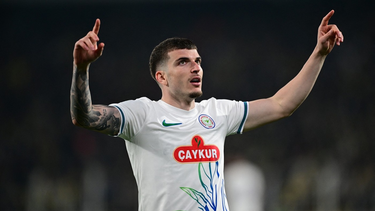 Valentin Mihăilă a dat răspunsul fără să stea pe gânduri despre transferul înapoi la Universitatea Craiova. Mihai Rotaru era lângă el și a auzit totul!