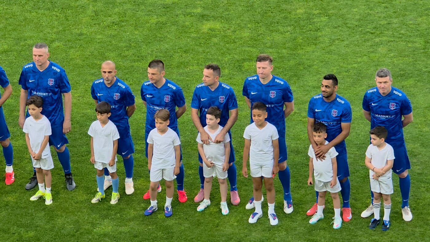 Pe câți îi mai recunoști? De la Cosmin Olăroiu la Daniel Niculae și de la Victoraș Iacob la Romeo Stancu, UEFAntasticii României s-au transformat enorm în 20 de ani