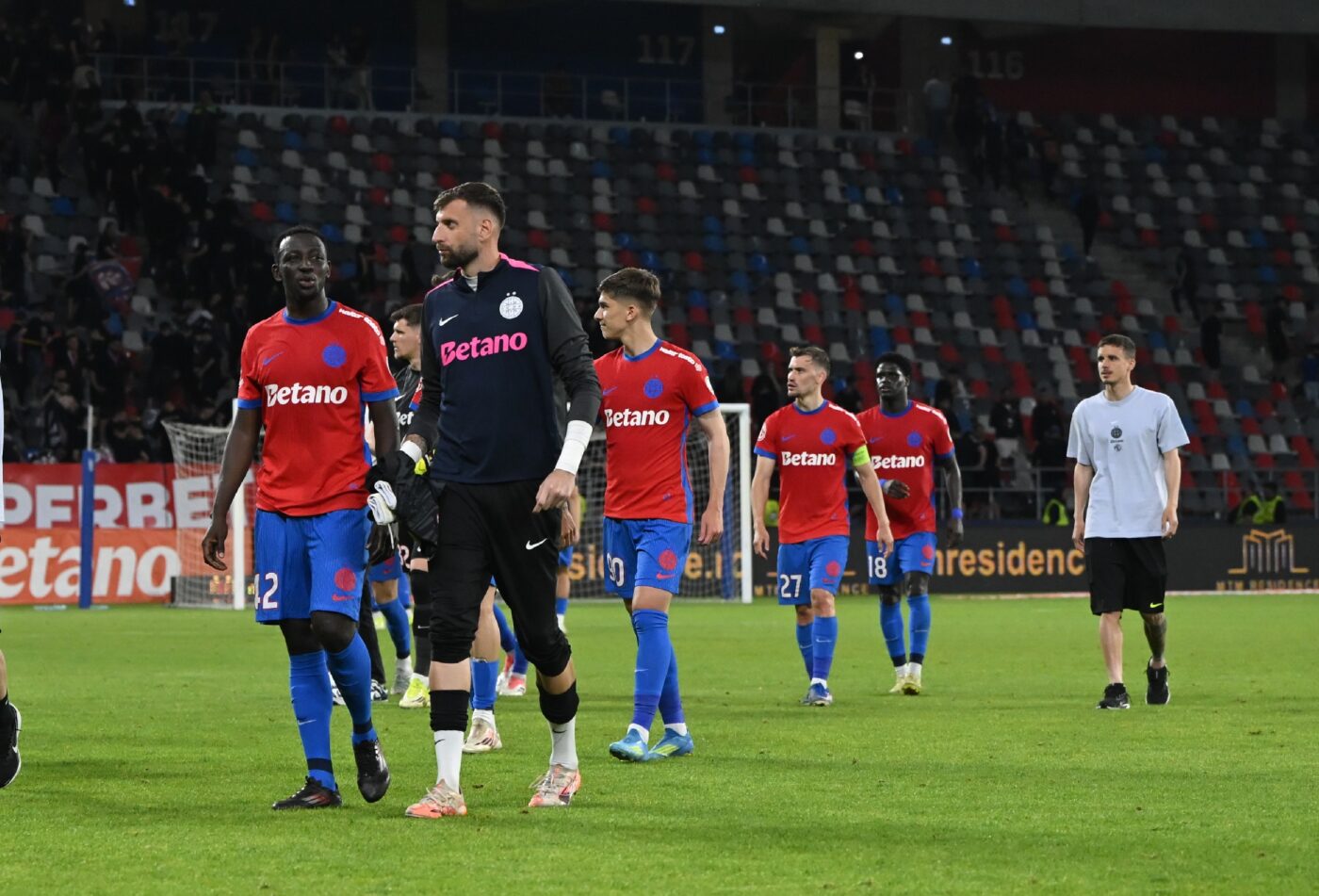 MERCATO A rupt contractul cu FCSB și a doua zi a semnat cu noua echipă din Superliga!