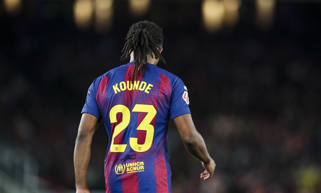 Ce veste pentru Andrei Rațiu: FC Barcelona l-a anunțat pe Kounde că e gata să-l vândă!