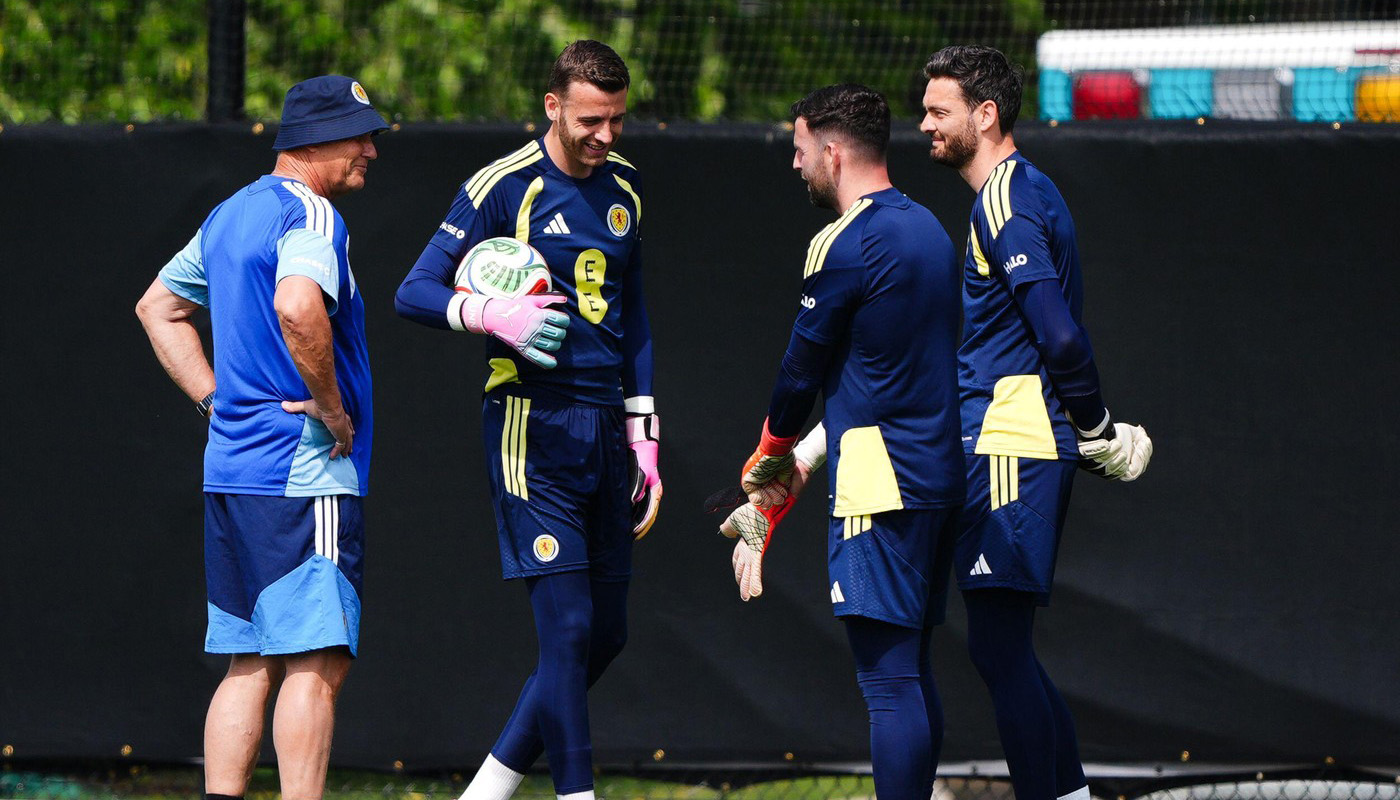 CM 2026 Cel mai bătrân fotbalist de la Campionatul Mondial are 43 de ani și o poveste uluitoare: „Aș fi putut muri”