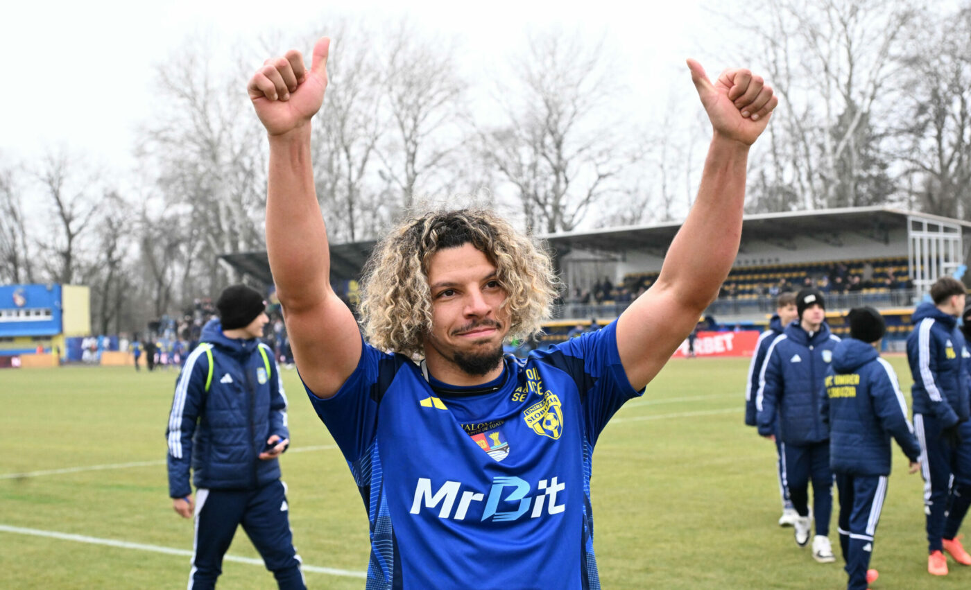 EXCLUSIV Clubul din Superliga, ofertă pentru Jayson Papeau. Francezul trebuie să dea răspunsul final