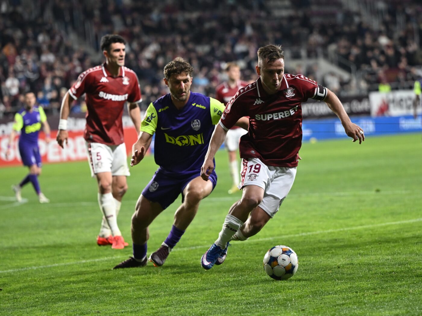 MERCATO Fotbalistul dat afară de Nelu Varga a semnat cu U Cluj! Alibek Aliev e înlocuitorul lui Jovo Lukic