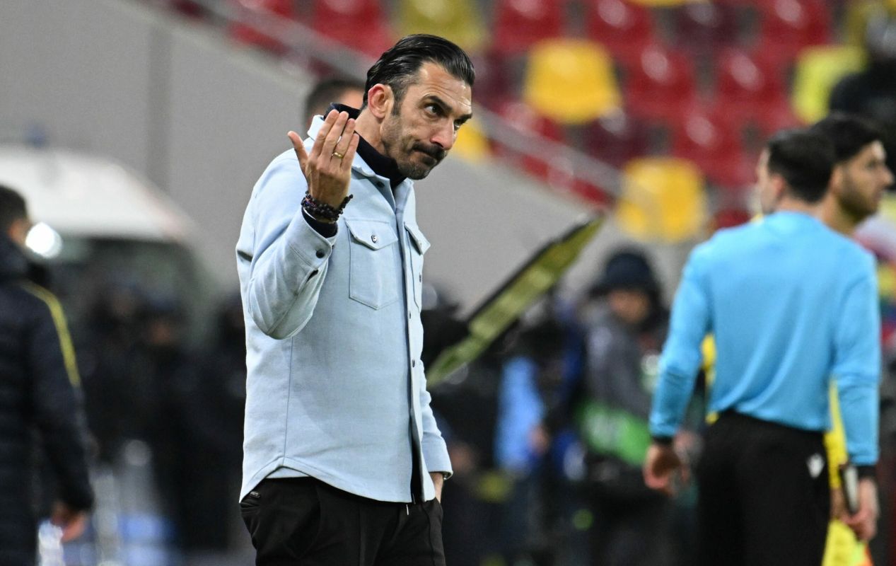 Elias Charalambous negociază cu un club care are 29 de titluri de campioană