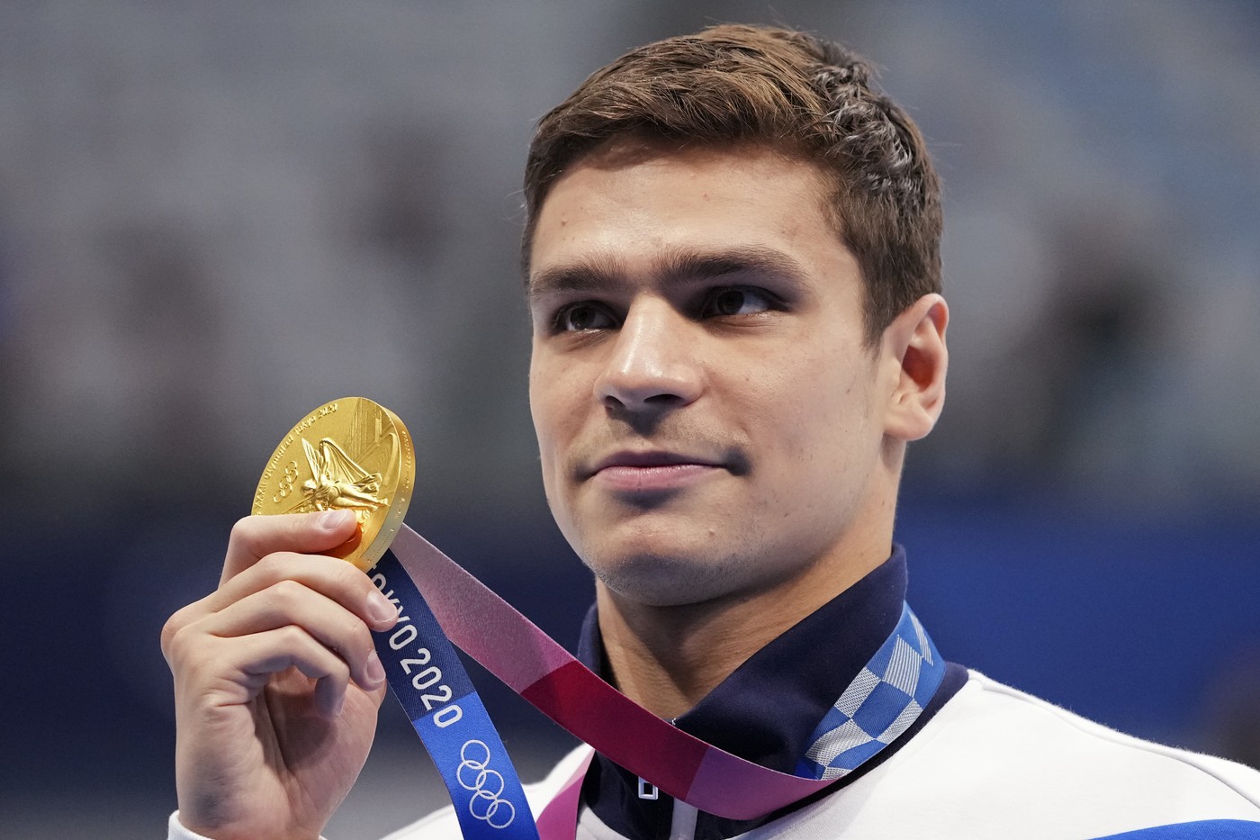 Campionul olimpic din Rusia și-a anunțat retragerea. E sergent în poliția de la Moscova și a susținut războiul din Ucraina