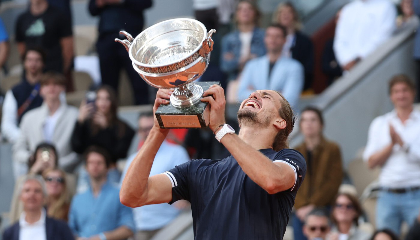 DECLARAȚII Mărturia tulburătoare a lui Alex Zverev după ce a câștigat Roland Garros: „Eram în colțul acela cu 7 ligamente rupte și două oase fracturate…”