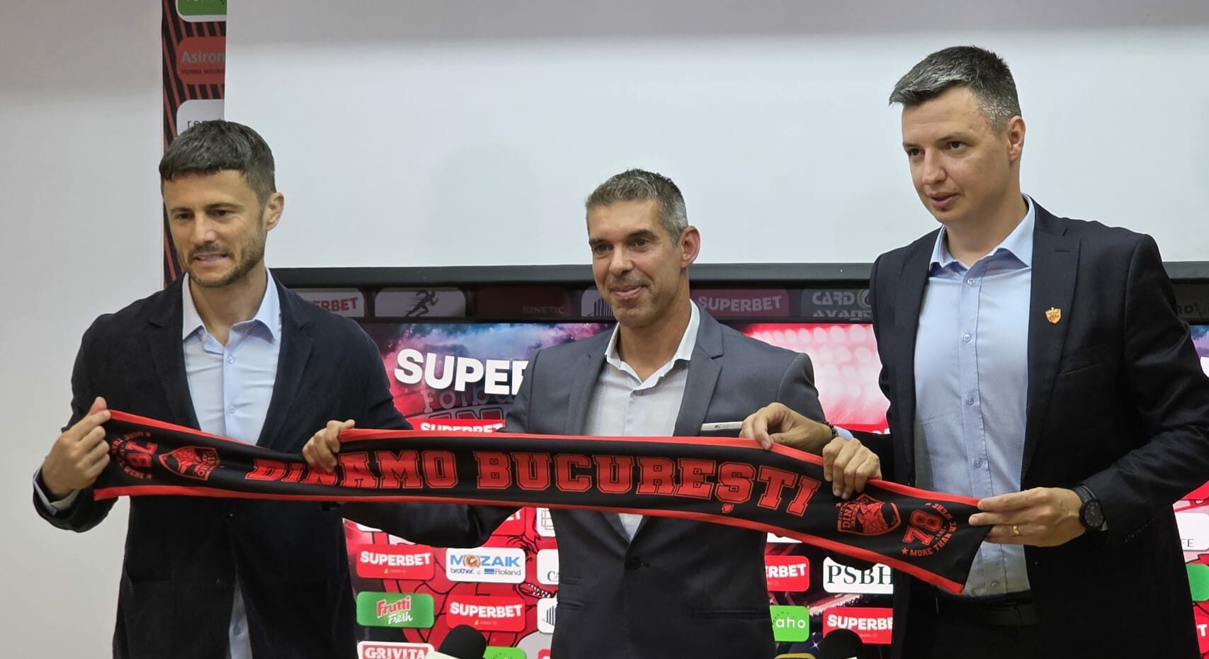 Nuno Campos, prezentat oficial la Dinamo