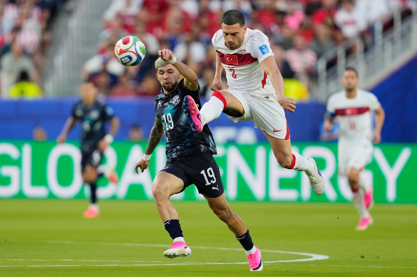LIVEBLOG Turcia – Paraguay la CM 2026. Am trăit s-o vedem și pe-asta! Cartonaș ROȘU pentru acoperirea gurii cu mâna