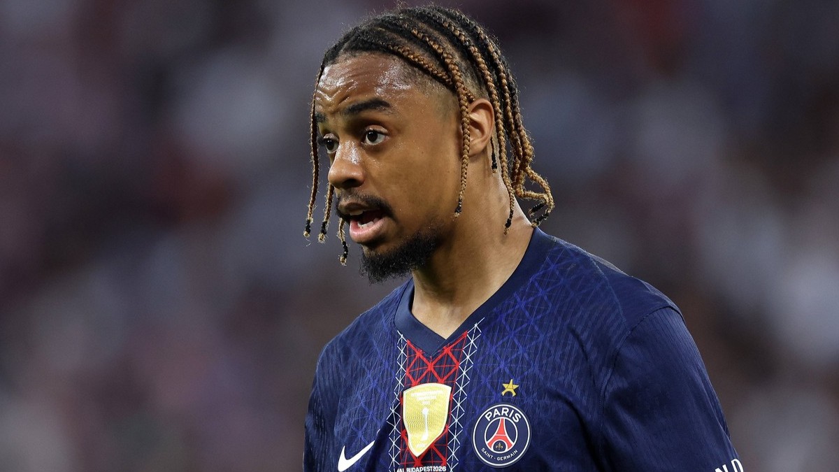 MERCATO PSG vrea să transfere un star de la FC Barcelona în atac, dacă îl vinde pe Barcola
