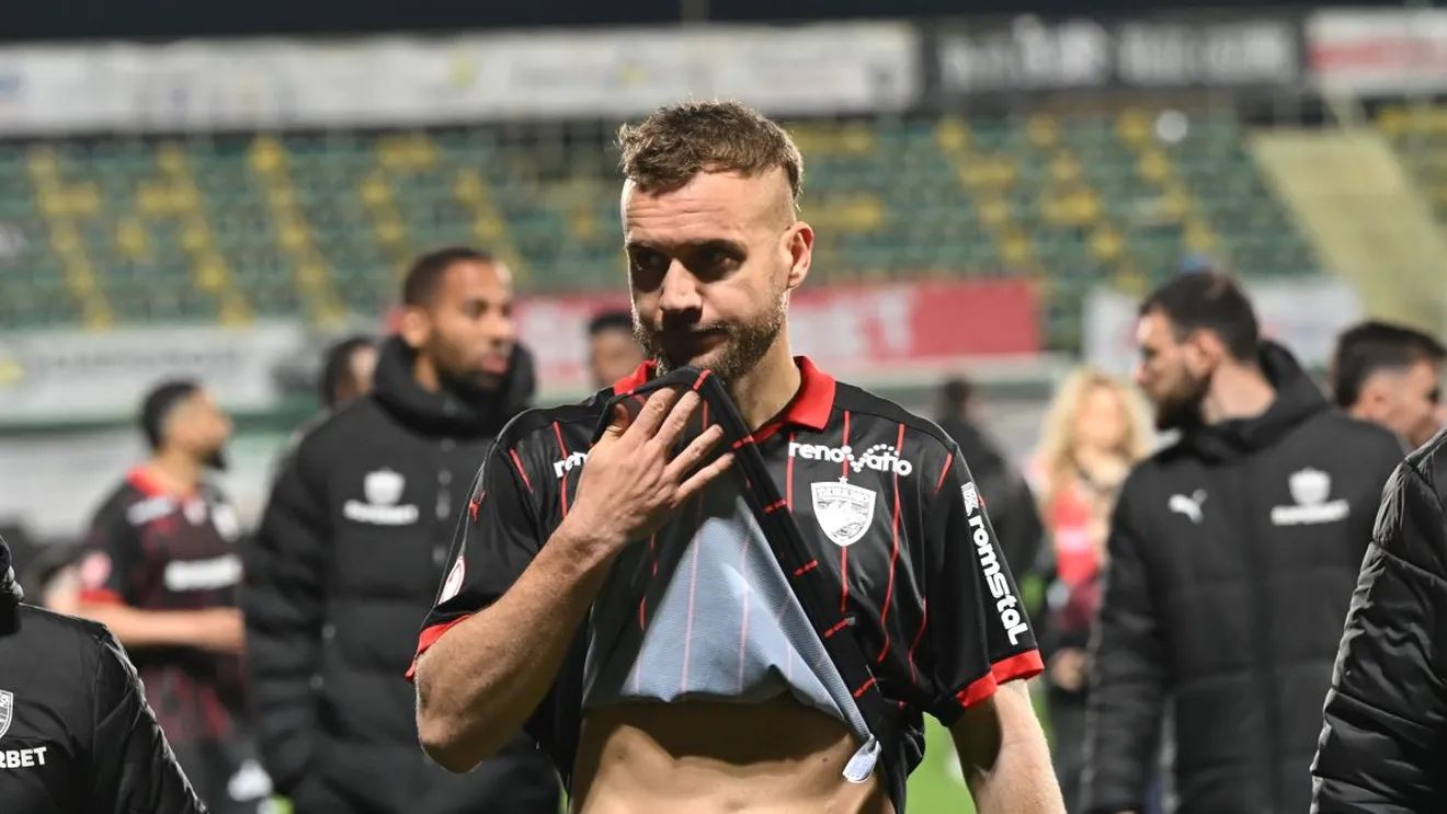 EXCLUSIV George Pușcaș s-a operat la Londra: atacantul lui Dinamo ratează cantonamentul de vară și startul sezonului. Când urmează să revină pe teren