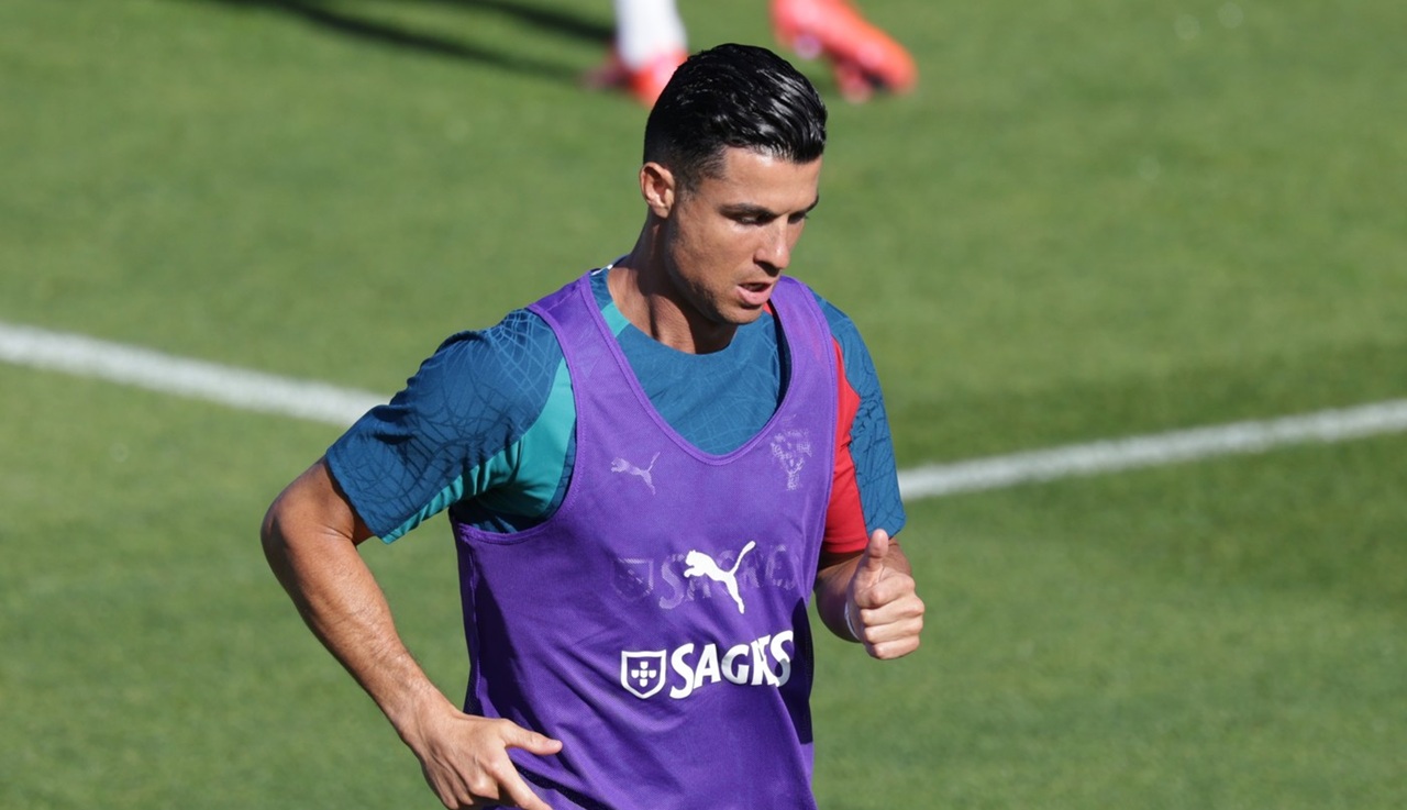 Șoc înainte de Campionatul Mondial: „Îl vor ajuta pe Cristiano Ronaldo cum au făcut cu Messi în 2022!”