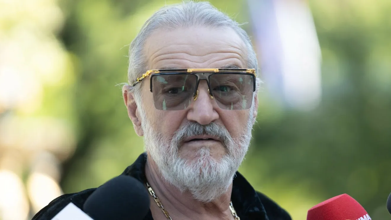 EXCLUSIV FCSB Gigi Becali, avertizat că și-ar putea lua „țeapă” cu transferul pentru care a oferit 700.000 de euro: „E de viitor, dar mi se pare că dă cam mult”
