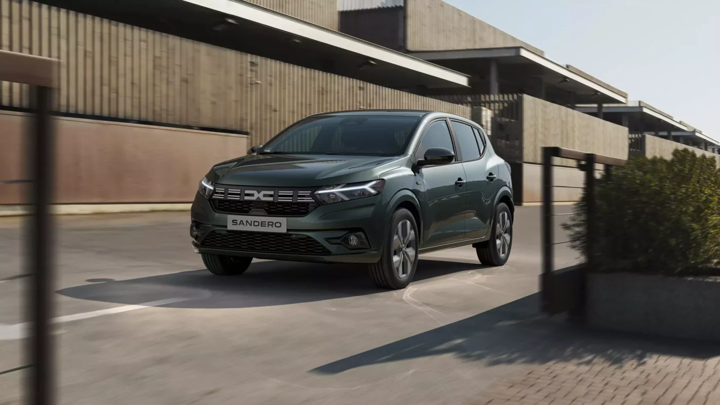 EXTRA Spaniolii au reacționat după răsturnarea de situație: Dacia Sandero NU mai e cea mai ieftină maşină din țară!