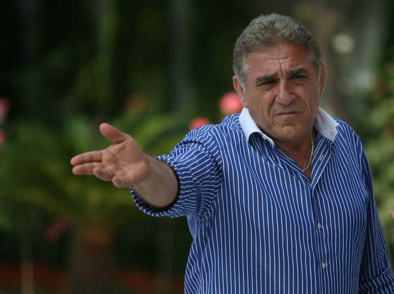 Giovani Becali, dezvăluiri despre cum a recuperat o parte din banii lui Florin Răducioiu din locuința iubitei Janine! „Avea un detectiv care o urmărise. Blănurile le tăia de gelozie, cu cuțitul”