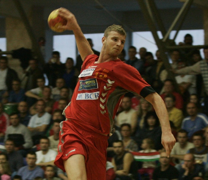Crima care a îndoliat pe vecie handbalul românesc: 13 ani de la moartea lui Marian Cozma. Descoperirea ProSport despre locul în care ucigașii l-au înjunghiat mortal pe sportiv: ungurii l-au îngropat în ciment!