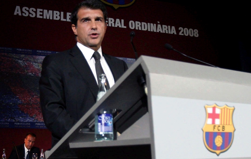 PSG este amenințată de Joan Laporta cu un proces la FIFA din cauza interesului arătat pentru transferul lui Leo Messi!