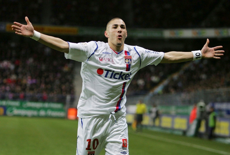 El este românul cucerit definitiv de Karim Benzema, noul „Balon de Aur!” Amintiri de neuitat, la 14 ani de la un meci memorabil: „Nu trebuie să-l scapi o fracțiune de secundă!” EXCLUSIV