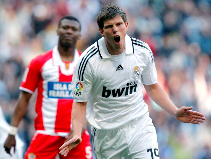 Klaas Jan Huntelaar, fostul atacant al lui Real Madrid, și-a anunțat retragerea la finalul acestui sezon: „Câteodată ajung să fiu epuizat”