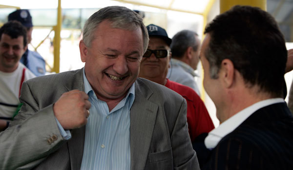 A fost unul dintre cei mai mari rivali ai lui Gigi Becali din Liga 1, iar acum râde în hohote de el: „Îmi dădea mie lecții, să îmi fac echipă. Acum îi zic eu să își facă echipă. E sparring-partner de 5 ani” | VIDEO EXCLUSIV ProSport Live
